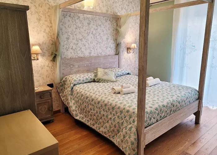 Baribello Apartment - 3 Bedrooms 3 Bathrooms - Bari Central Station